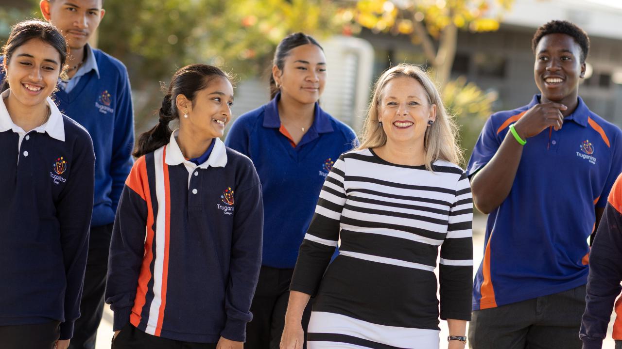 Amanda Williams with students