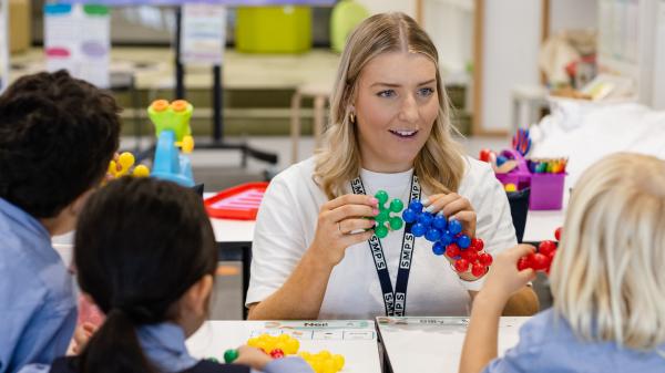 /sites/default/files/styles/landscape/public/2025-07/teacher_classroom_sthmelb_primary_de2023_0.jpg?h=9437d068&itok=xf3D8bbv