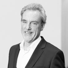 Dr David Howes