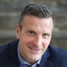 Dr Peter DeWitt 