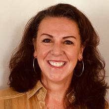 Dr Jo Gleeson