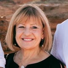 Headshot of Irene Iliadis