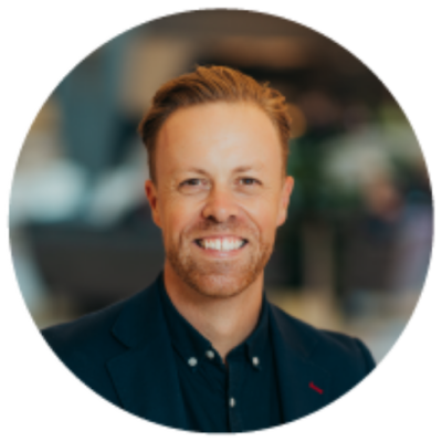 Headshot of Simon Breakspear who is a facilitator of the Elevate: Experienced Principals professional learning at the Academy 