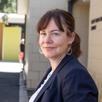 Headshot of Amy Porter